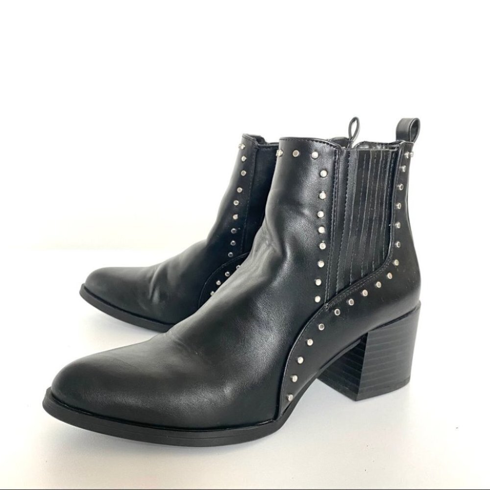 Circus Sam‎ Edelman Jenna Embellished Stud Bootie